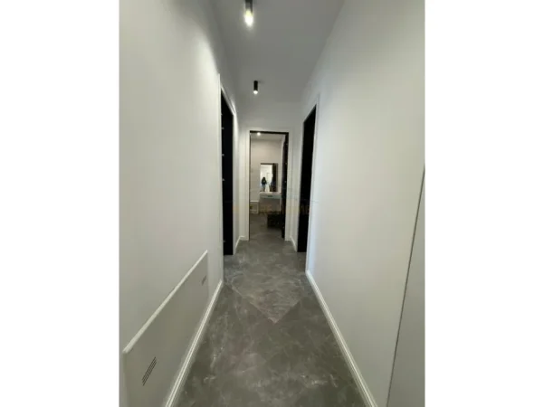 Tirane, jepet me qera apartament 2+1 Kati 5, 116 m² 1.400 € (Kompleksi Delijorgji, Tiranë.)