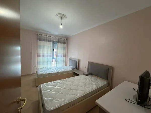 Tirane, jepet me qera apartament 1+1 Kati 6, (rruga e kavajes)