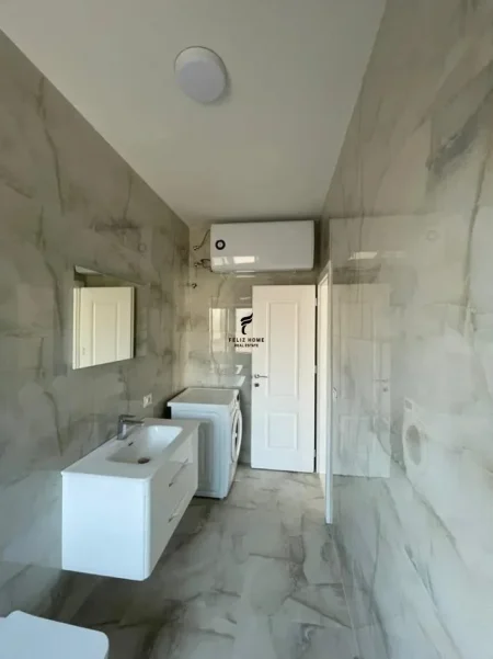 Tirane, jepet me qera apartament 1+1 Kati 4, 60 m² 500 € (RRUGA E KAVAJES)