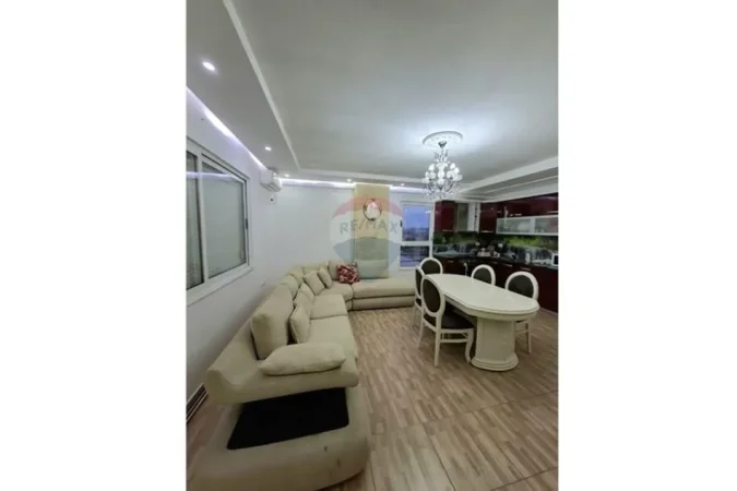 Tirane, jepet me qera apartament 2+1 , 77 m² 530 € (Astir)