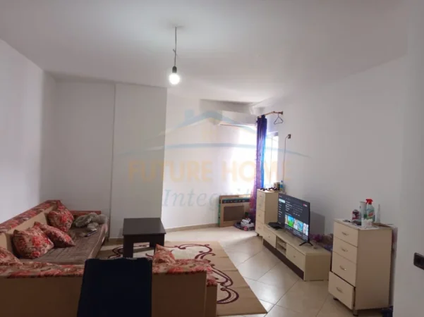 Tirane, shitet apartament 1+1+Ballkon Kati 6, 75 m² 124.999 €