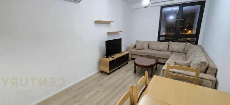 Tirane, jepet me qera apartament 1+1 Kati 3, 65 m² 500 € (Fusha Aviacionit)