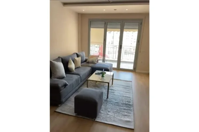 Vlore, shitet apartament 2+1 Kati 12, 100 m² 250.000 € (Rruga Pelivan Leskaj, Vlorë)