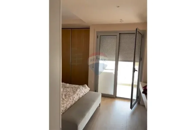 Vlore, shitet apartament 2+1 Kati 12, 100 m² 250.000 € (Rruga Pelivan Leskaj, Vlorë)