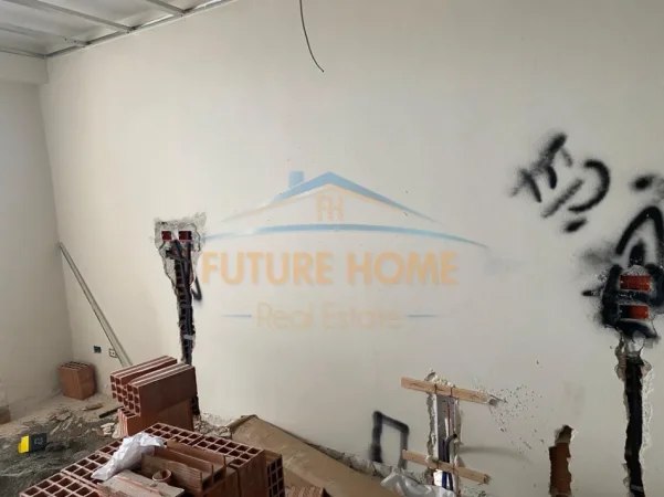 Tirane, shitet apartament 1+1 Kati 9, 68 m² 109.999 € (Astir)