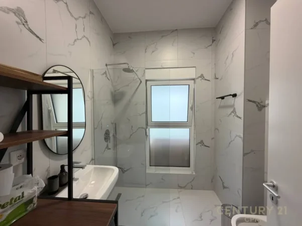 Tirane, shes apartament 1+1+Aneks+Ballkon Kati 7, 60 m² 115.000 € (Kadiu)