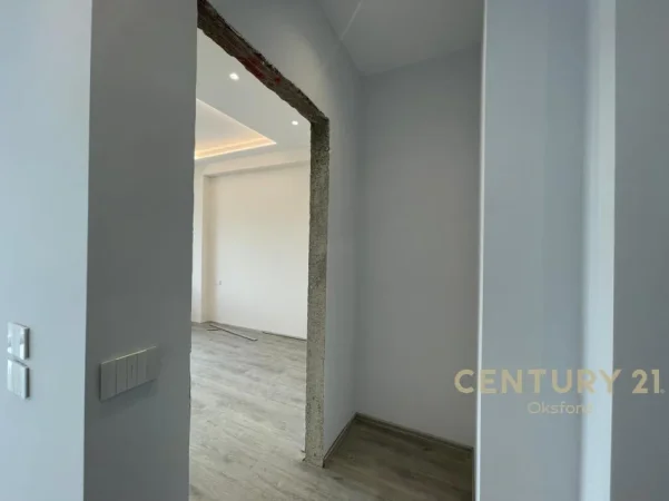 Tirane, shes apartament 1+1+Aneks+Ballkon Kati 12, 72 m² 160.000 € (Tirana golden park)
