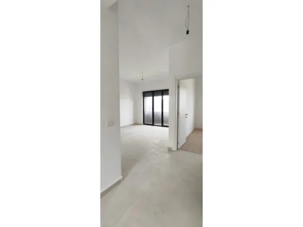 Tirane, shes apartament duplex 3+1+Aneks+Ballkon Kati 3, 210 m² 350.000 € 