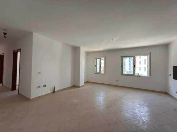 Tirane, shes apartament 3+1+Aneks+Ballkon Kati 1, 114 m² 238.000 € 