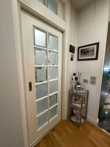 Tirane, shitet apartament 3+1 Kati 3, 128 m² 300000 € (Komuna E Parisit)