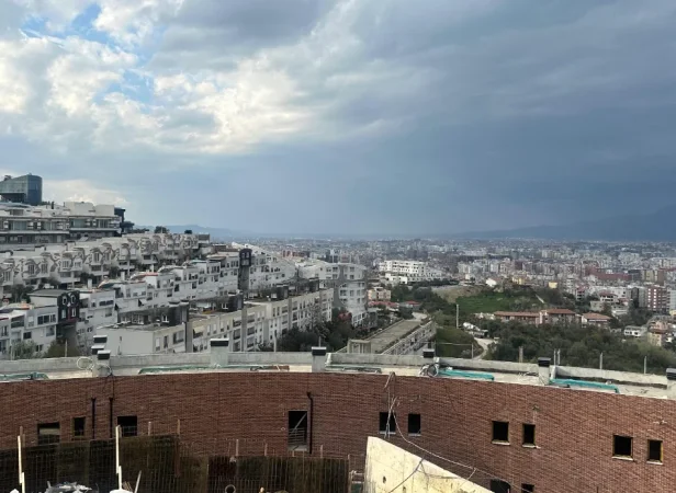 Shitet apartament 2+1+Aneks+Ballkon+ verande+ obor 125 m² 190.000 €