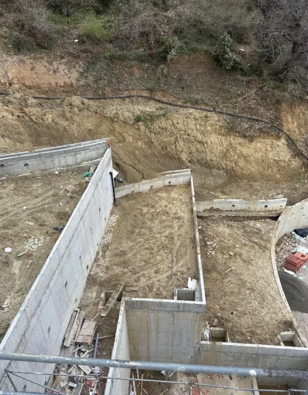 Shitet apartament 2+1+Aneks+Ballkon+ verande+ obor 125 m² 190.000 €