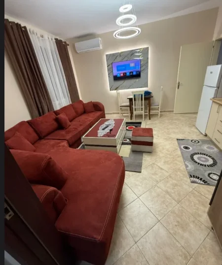 Tirane, jepet me qera apartament 2+1 Kati 7, 100 m² 450 € (ASTIR)