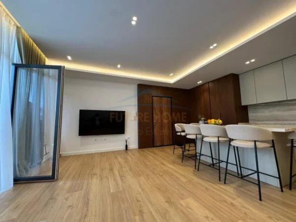 Tirane, shes apartament 2+1 Kati 6, 240.000 € 