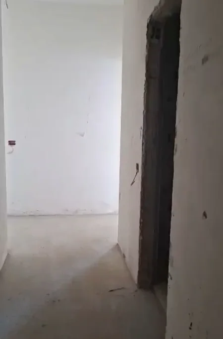 Tirane, shitet apartament 2+1 Kati 2, 85 m² 132.000 € (Astir, Vila L)