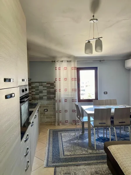 Tirane, jepet me qera apartament 2+1 Kati 5, (ALLIAS)