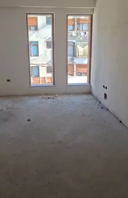 Tirane, shitet apartament 2+1 Kati 7, 68 m² 105.000 € (Astir)