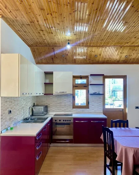 Tirane, jepet me qera apartament 2+1+Ballkon Kati 3, 100 m² 500 € (FUSHA E AVIACIONIT)