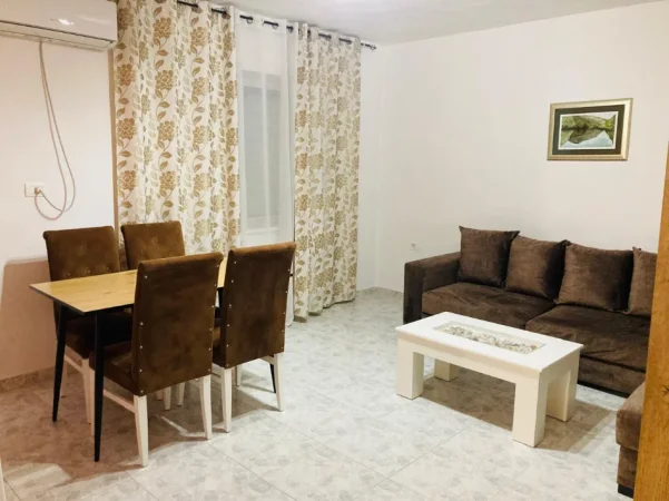Tirane, jepet me qera apartament 2+1 Kati 2, 58 m² 550 € (Vasil Shanto)