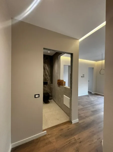 Tirane, shitet apartament 3+1 Kati 6, 150 m² 309.000 € 