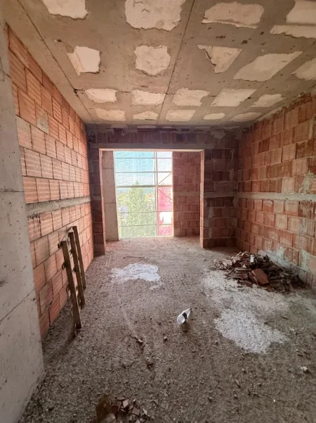 Tirane, shitet apartament 2+1+Aneks+Ballkon Kati 2, 85 m² 