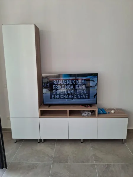 Tirane, jepet me qera apartament 2+1 Kati 6, 94 m² 600 € (Xhamlliku)