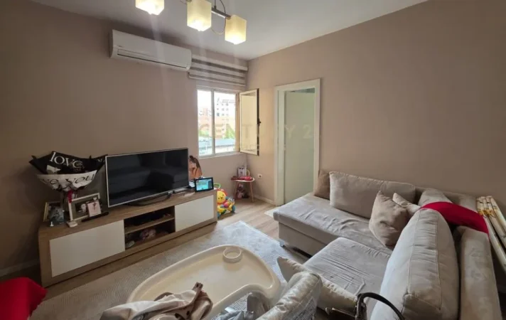 Tirane, shitet apartament 2+1 , 162.500 € (Irfan Tomini)