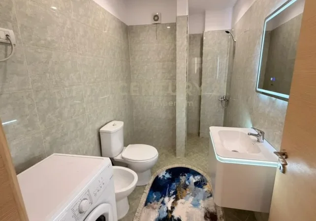 Tirane, jepet me qera apartament 1+1 Kati 8, 58 m² 500 € (Astiri)