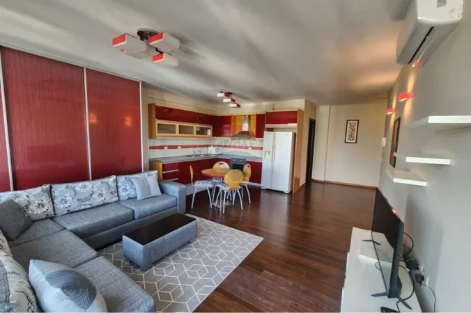 Tirane, jepet me qera apartament 1+1+Ballkon Kati 3, 88 m² 600 € (Kodra e Diellit 1)