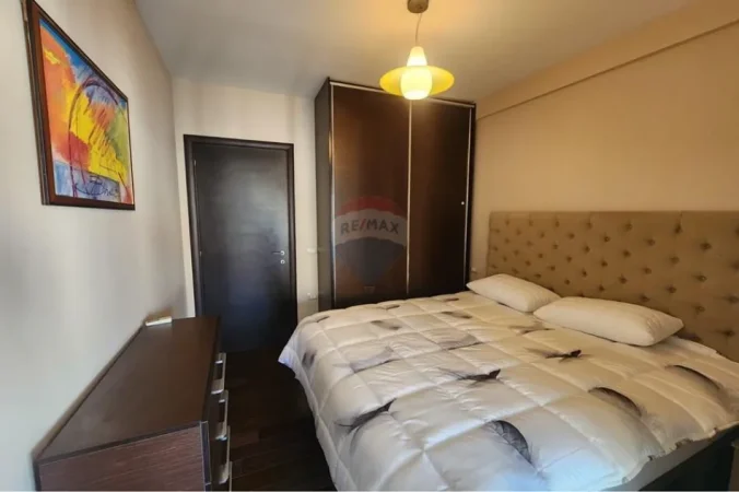 Tirane, jepet me qera apartament 1+1+Ballkon Kati 3, 88 m² 600 € (Kodra e Diellit 1)