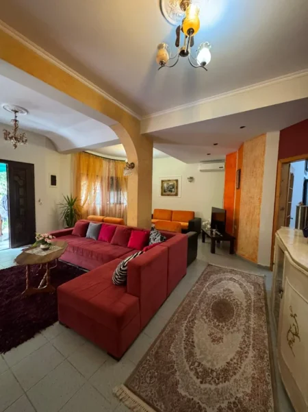 Tirane, shitet apartament 2+1+Ballkon Kati 1, 138 m² 169.002 € (Selite)