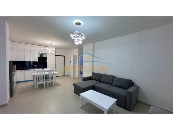 Tirane, jepet me qera apartament 1+1+Ballkon Kati 5, 75 m² 450 € (unaza e re)