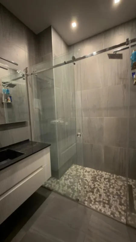 Tirane, jepet me qera apartament 2+1 Kati 5, 116 m² 1.400 € 