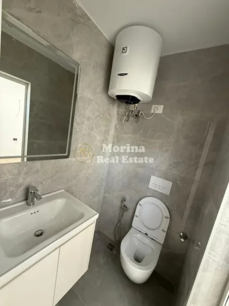 Tirane, jepet me qera ambjent biznesi Kati 0, 60 m² 1.000 € (Tregu Elektrik)