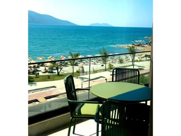 Vlore, shitet apartament 2+1 Kati 3, 125 m² 450.000 € (RADHIMË, VLORË)