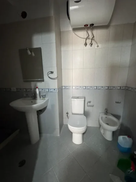 Tirane, shitet apartament 2+1 Kati 4, 97 m² 140.000 € (Shefqet Kuka,Fresk)