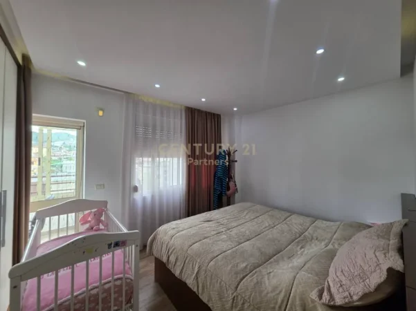 Tirane, shitet apartament 2+1 Kati 5, 73 m² 162.500 € (Irfan Tomini)