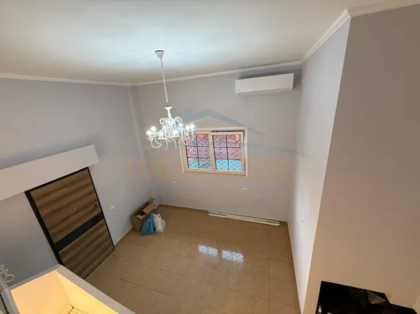 Tirane, shitet apartament 1+1 , 45 m² 85.000 € (, Rruga "Shefqet Kuka", Fresk)