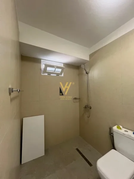 Tirane, jepet me qera apartament 1+1+Ballkon Kati 0, 65 m² 520 € (KODRA E DIELLIT)