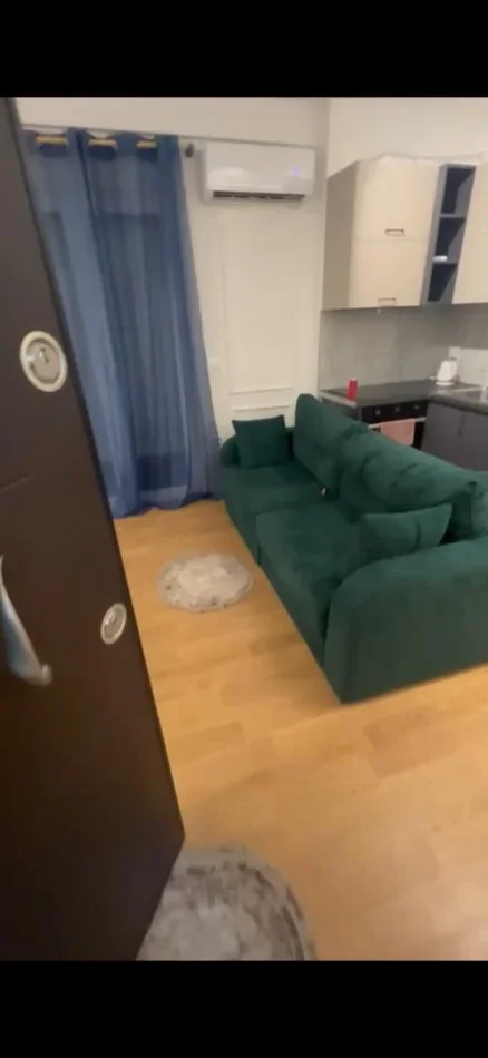 Tirane, jepet me qera apartament 1+1 Kati 3, 65 m² 50.000 € (SELITE)