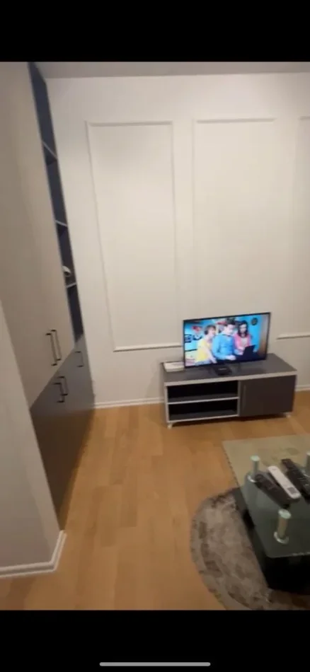 Tirane, jepet me qera apartament 1+1 Kati 3, 65 m² 50.000 € (SELITE)