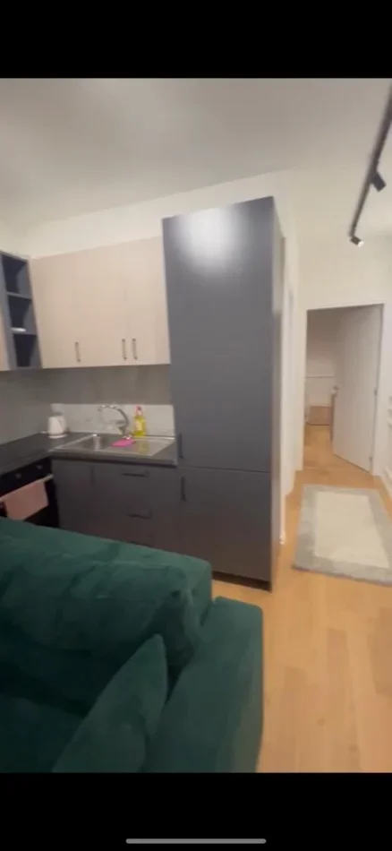 Tirane, jepet me qera apartament 1+1 Kati 3, 65 m² 50.000 € (SELITE)