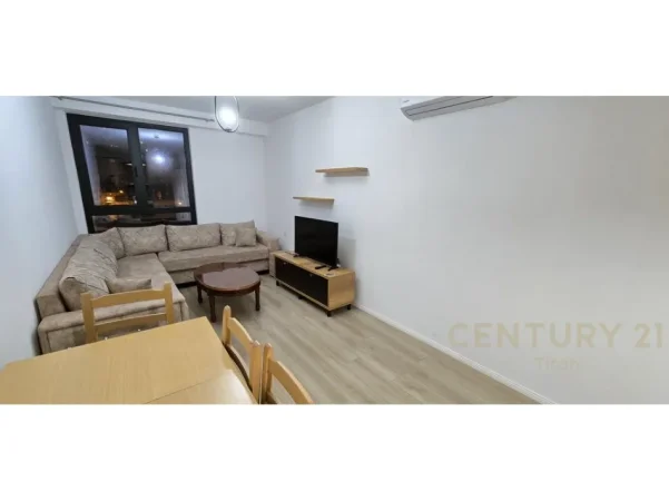 Tirane, jepet me qera apartament 1+1+Ballkon Kati 3, 65 m² 450 € 