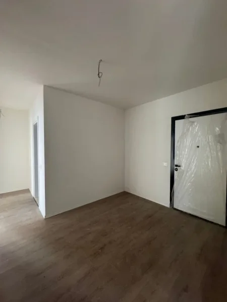 Tirane, jepet me qera apartament 2+1 Kati 2, 100 m² 500 € (Astir)