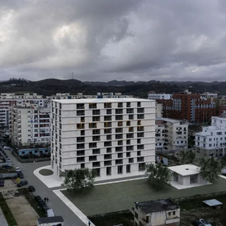 Tirane, shitet apartament 1+1 , 76 m² 88.000 € (Astir)
