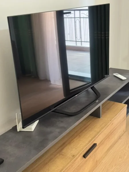 Tirane, jepet me qera apartament 1+1 Kati 3, 75 m² 750 € (Kompleksi Delijorgji)