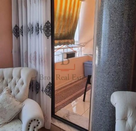 Tirane, jepet me qera 1+1+BLK Kati 9, 71 m² 700 Euro