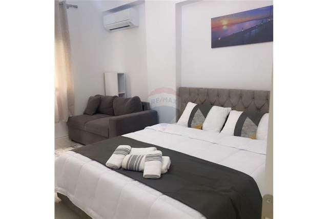 Tirane, jepet me qera garsonier 500 Euro