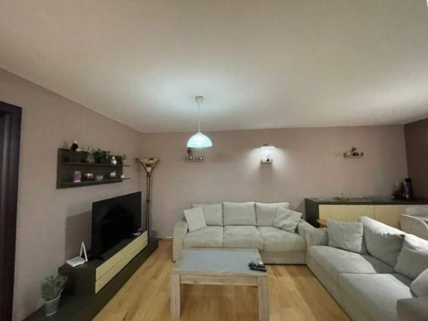 Tirane, jepet me qera apartament Kati 3, 110 m² 600 Euro (MINE PEZA)