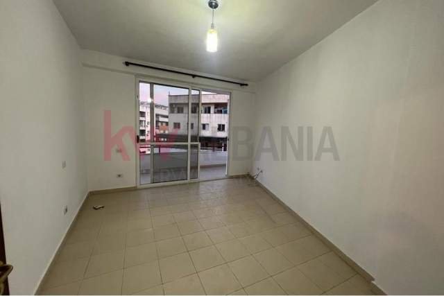 Tirane, shitet apartament 2+1 Kati 8, 124 m² 118.000 Euro (Rruga Sabri Preveza)